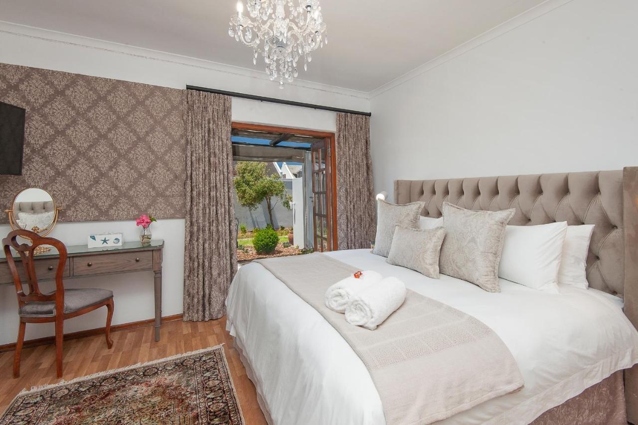 Villa Venusta Luxury Guesthouse - Solar Power Hermanus Exteriér fotografie